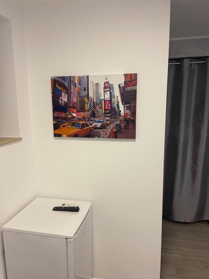 La Stradina Apartment บาร์เลตตา ภายนอก รูปภาพ
