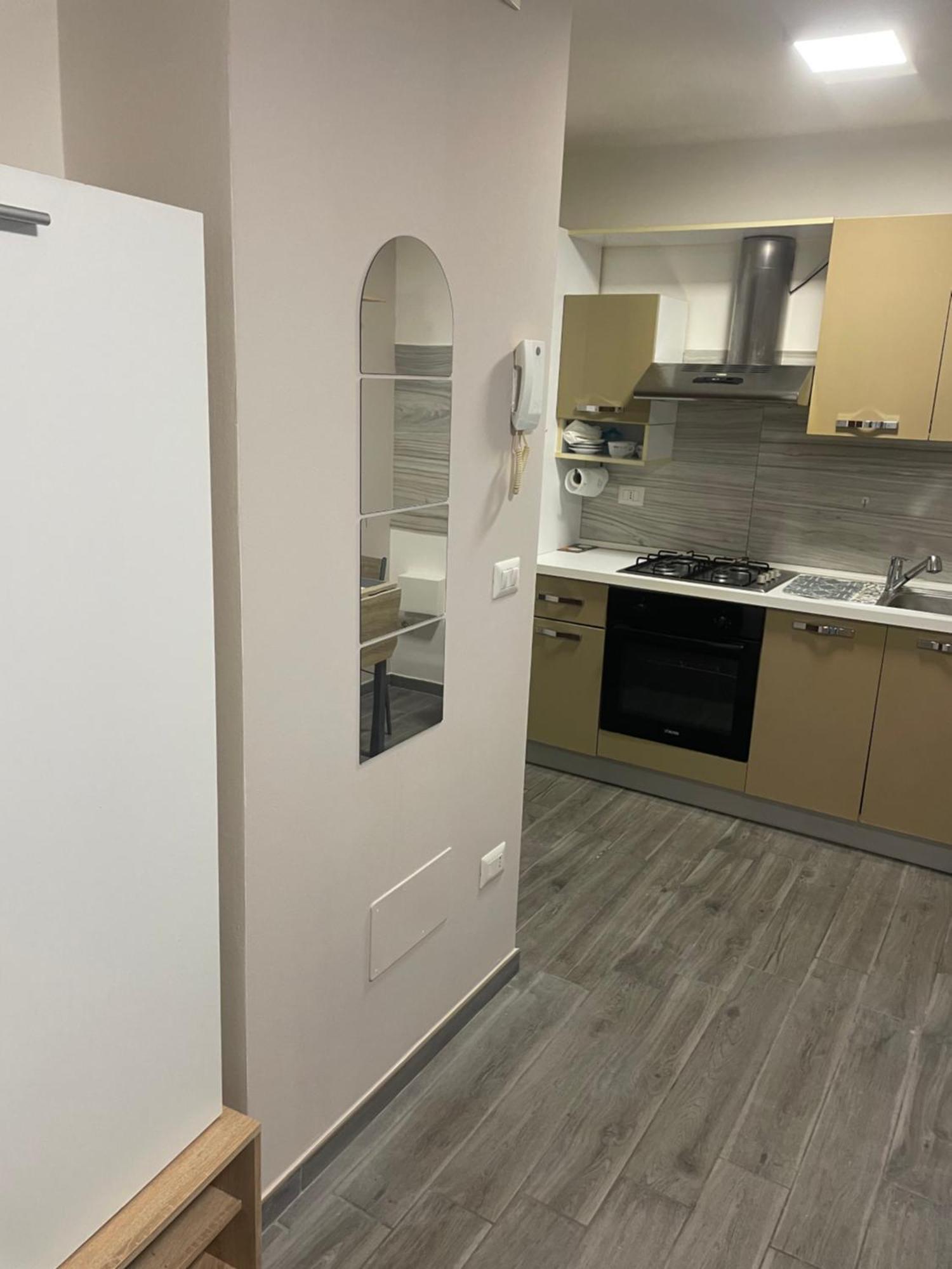 La Stradina Apartment บาร์เลตตา ภายนอก รูปภาพ